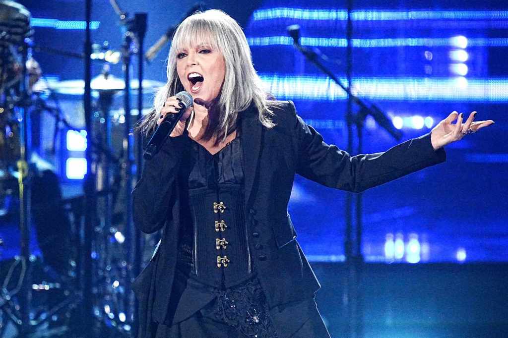 Benatar and Giraldo Get ‘Intimate’ at The&nbsp;Paramount